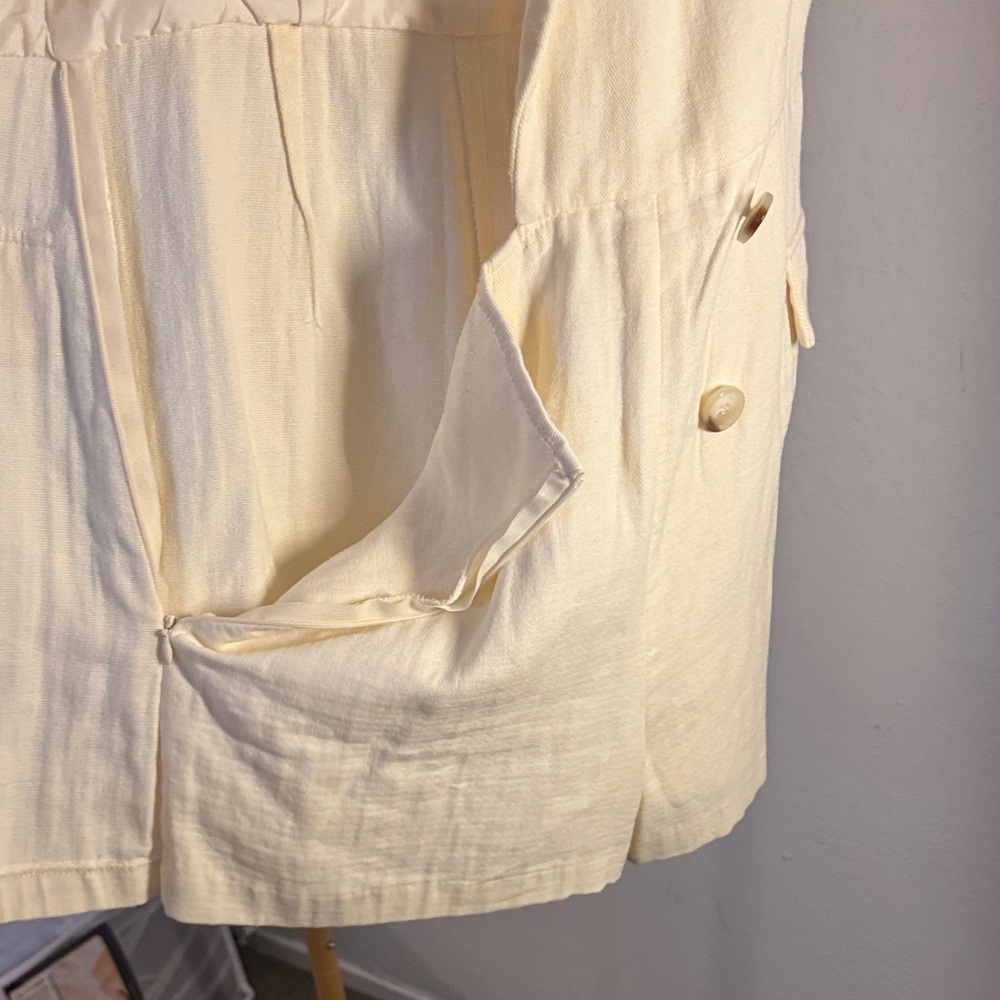 Steve Madden Cream Double-Breasted Vest romper dress - Picture 3 of 4